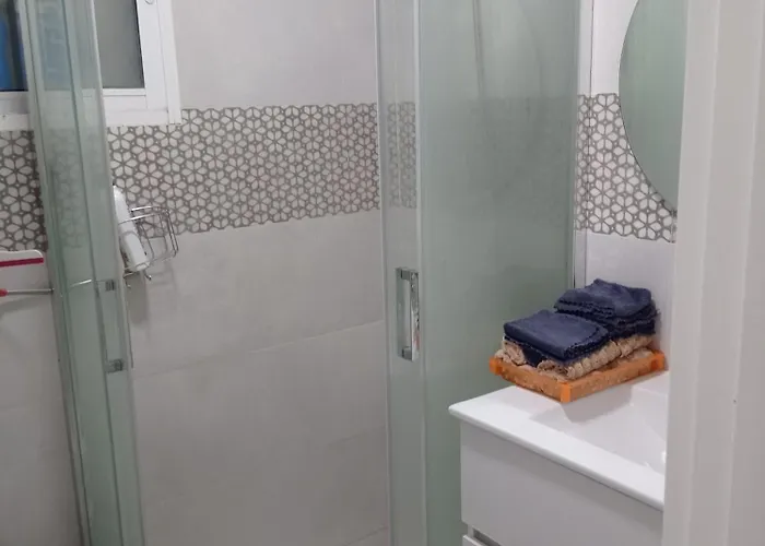 Bed and breakfast Habitación En Piso Compartido 1-valencia Centro